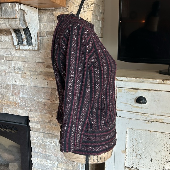 Anthropologie Akemi + Kin black maroon metallic mock neck 3/4 sleeve pullover - Picture 8 of 16